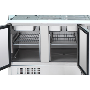 Refrigerated Saladette 4 GN 1/1 - 3 Doors - Dynasteel