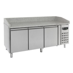 Refrigerated 3-Door Pizza Cabinet - 580 L - CombiSteel: Optimal Storage and Preservation