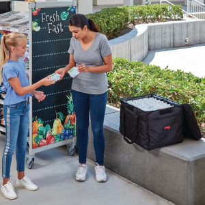 Große Lieferungstasche zum Beladen von oben, passend für GN 1/1 - Cambro