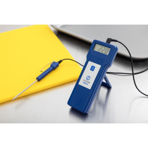 Digital Thermometer - COMARK - Fourniresto