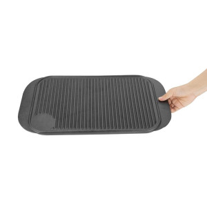 Reversible Cast Iron Griddle - 482 X 260 mm - Vogue - Fourniresto