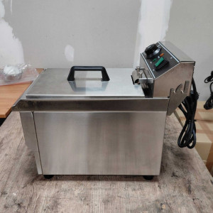 Professional Deep Fryer 13L with Stainless Steel Drain - Dynasteel