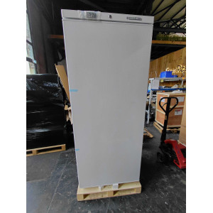 Belüfteter Kühlschrank 600 L - Innen ABS - Dynasteel