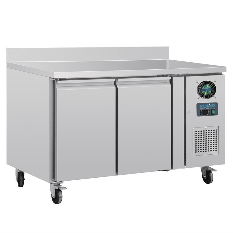 Kühltisch mit 2 Türen und Rückwand Serie U - 282L - Polar