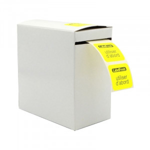 Traceability Label - Use First - 30 x 25 mm - Pack of 1000 - LabelFresh