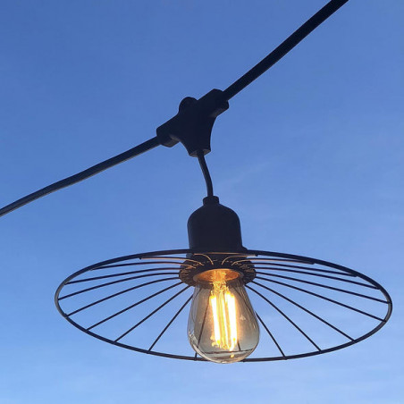 Außenlichterkette mit Lampenschirm aus Stahl und Glühfadenlampe - Chic Cage Light - Lumisky