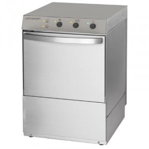 Professional Glass Washer Dynasteel - Optimal hygiene and professional efficiency