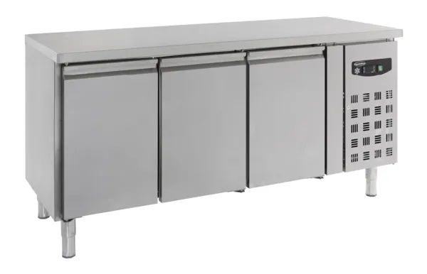 Positive Kühltisch GN 1/1 mit 3 Türen - 417 L
